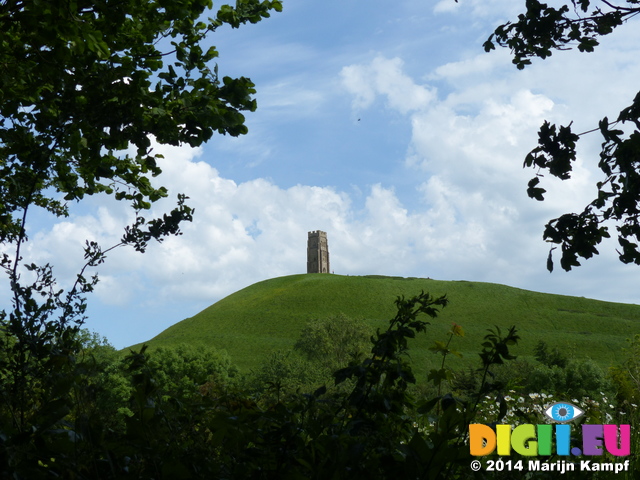 FZ005521 Glastonbury tor